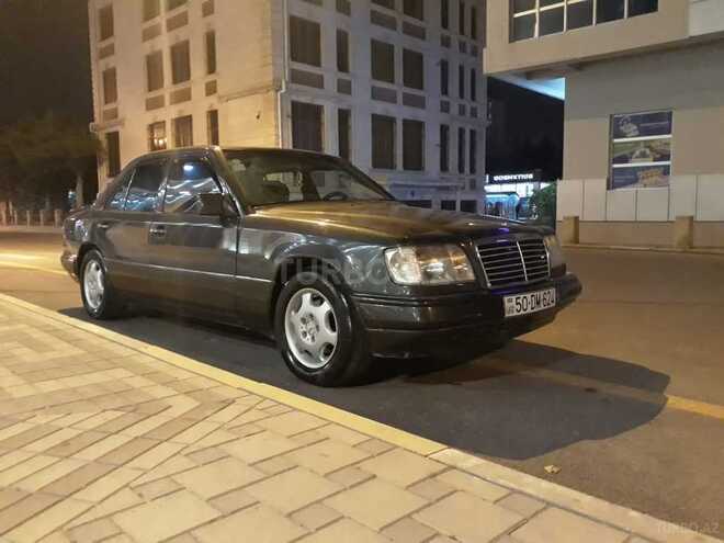 Mercedes E 220 1994, 350,000 km - 2.2 l - Sumqayıt