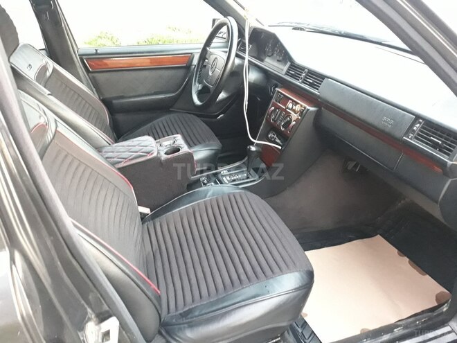 Mercedes E 220 1994, 350,000 km - 2.2 l - Sumqayıt