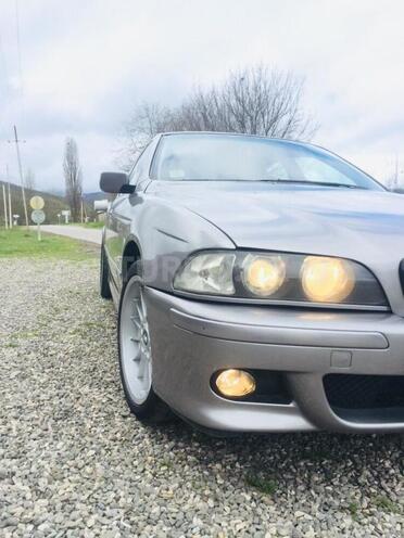 BMW 523 1997, 320,000 km - 2.5 л - Quba