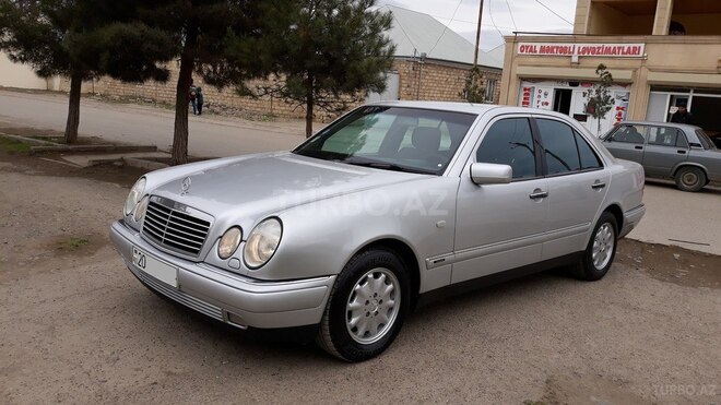Mercedes E 200 1998, 289,000 km - 2.0 л - Gəncə