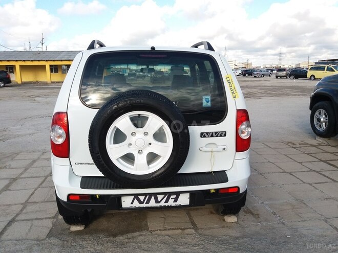 Chevrolet Niva 2013, 16,200 km - 1.7 l - Sumqayıt