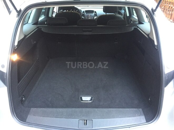 Opel Astra 2011, 82,000 km - 1.3 l - Bakı