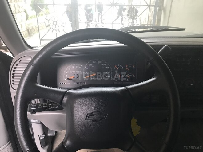 Chevrolet Suburban 1998, 53,500 km - 5.7 л - Bakı