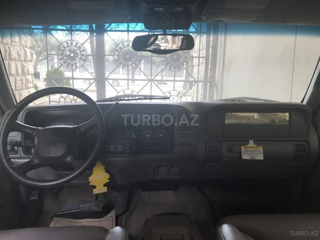 Chevrolet Suburban 1998, 53,500 km - 5.7 л - Bakı
