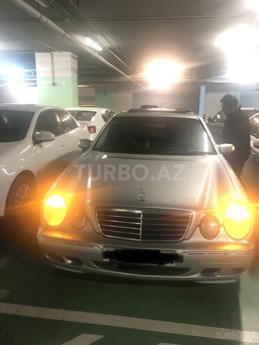 Mercedes E 240 2000, 217,000 km - 2.6 l - Şirvan