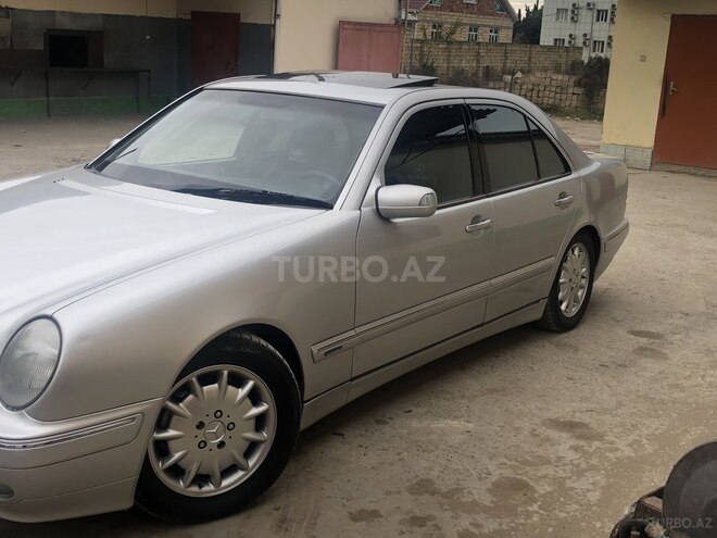 Mercedes E 240 2000, 217,000 km - 2.6 l - Şirvan