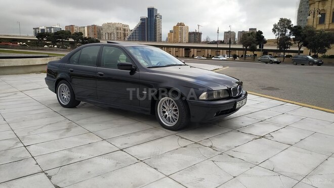 BMW 525 2001, 344,999 km - 2.5 л - Bakı