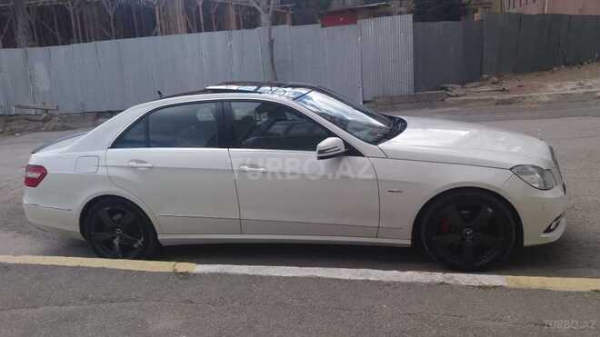 Mercedes E 220 2009, 249,000 km - 2.2 l - Bakı