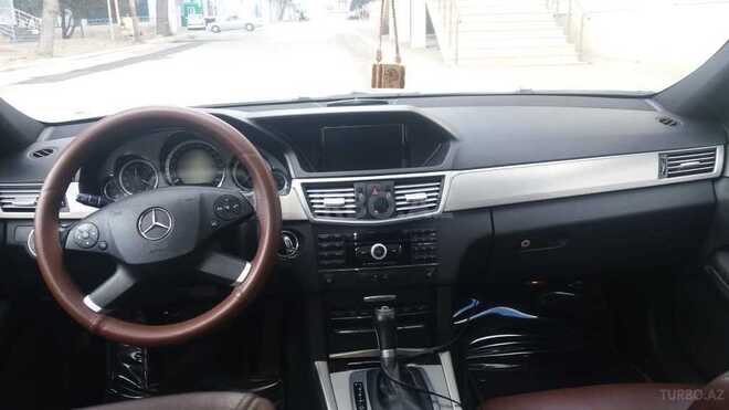 Mercedes E 220 2009, 249,000 km - 2.2 l - Bakı
