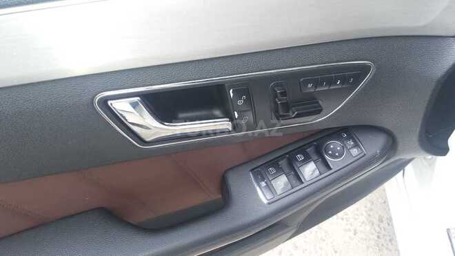 Mercedes E 220 2009, 249,000 km - 2.2 l - Bakı