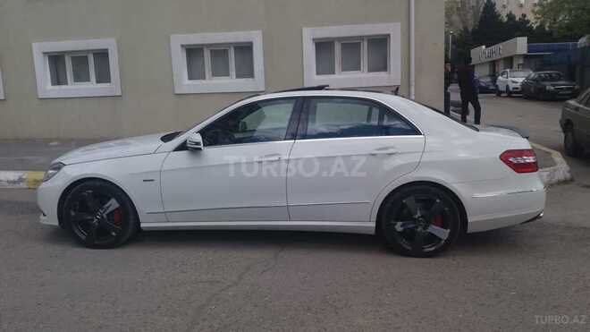 Mercedes E 220 2009, 249,000 km - 2.2 l - Bakı