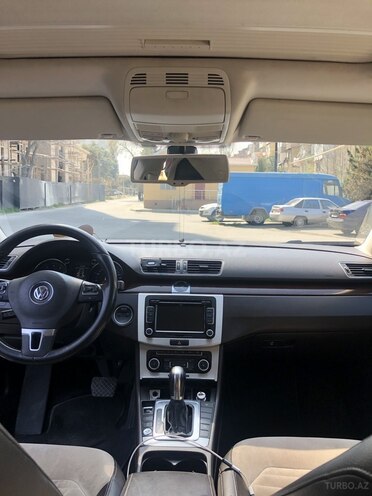 Volkswagen Passat 2011, 164,000 km - 1.8 l - Bakı