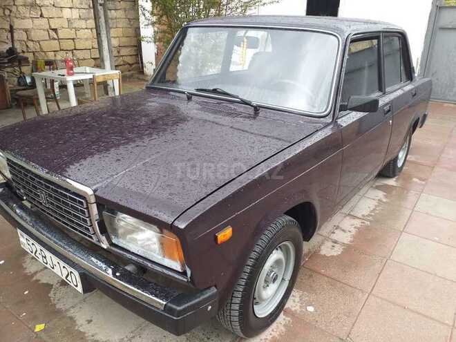 LADA (VAZ) 2107 1996, 750,000 km - 1.6 l - Salyan