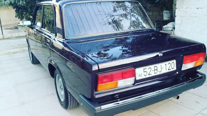 LADA (VAZ) 2107 1996, 750,000 km - 1.6 l - Salyan