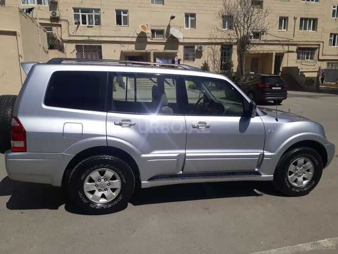 Mitsubishi Pajero 2003, 146,000 km - 3.0 l - Bakı
