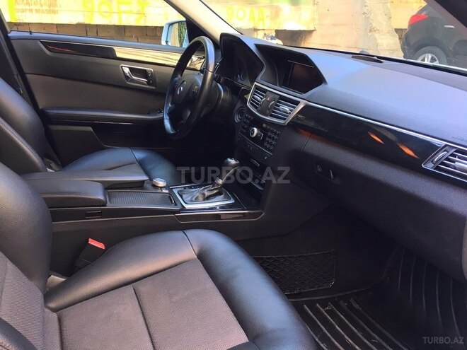 Mercedes E 220 2010, 224,500 km - 2.2 l - Bakı