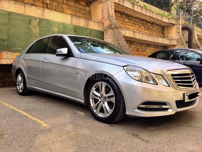 Mercedes E 220 2010, 224,500 km - 2.2 l - Bakı