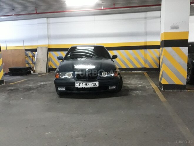 BMW 318 1997, 358,000 km - 1.8 л - Bakı
