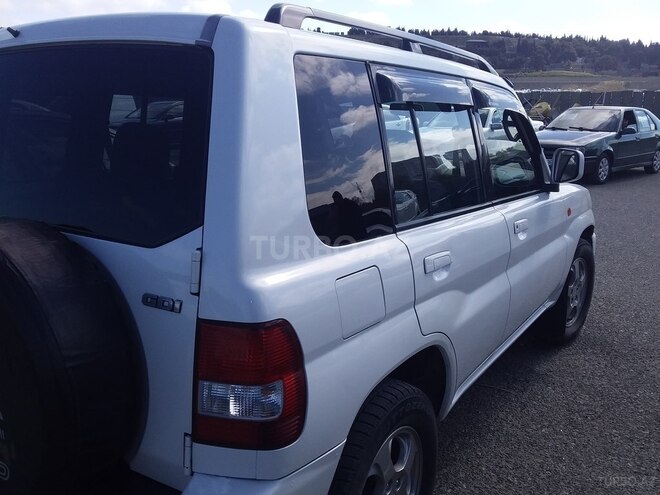 Mitsubishi Pajero io 2000, 222,262 km - 2.0 l - Bakı