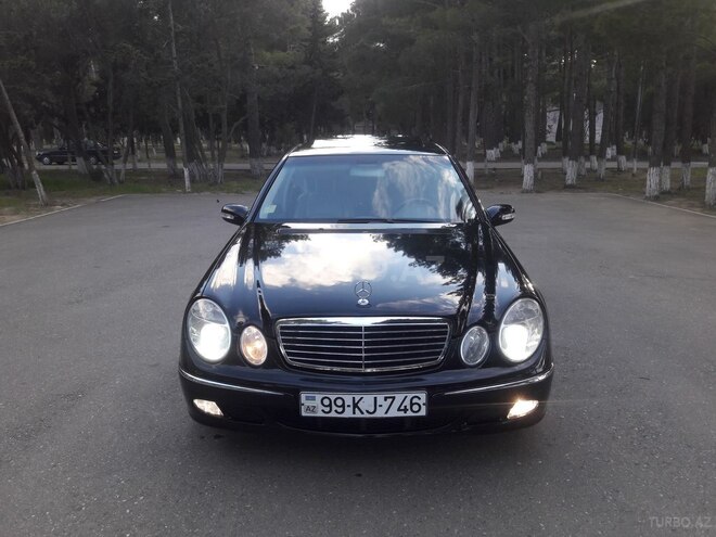 Mercedes E 320 2002, 252,000 km - 3.2 l - Xırdalan