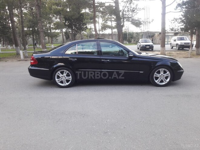 Mercedes E 320 2002, 252,000 km - 3.2 l - Xırdalan