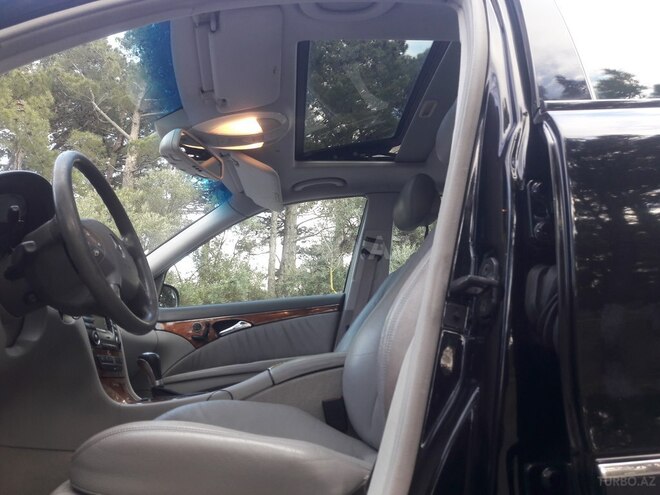 Mercedes E 320 2002, 252,000 km - 3.2 l - Xırdalan