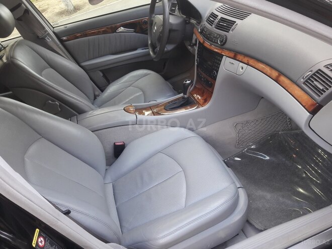 Mercedes E 320 2002, 252,000 km - 3.2 l - Xırdalan