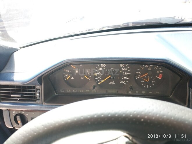 Mercedes E 280 1995, 339,933 km - 2.8 l - Gəncə