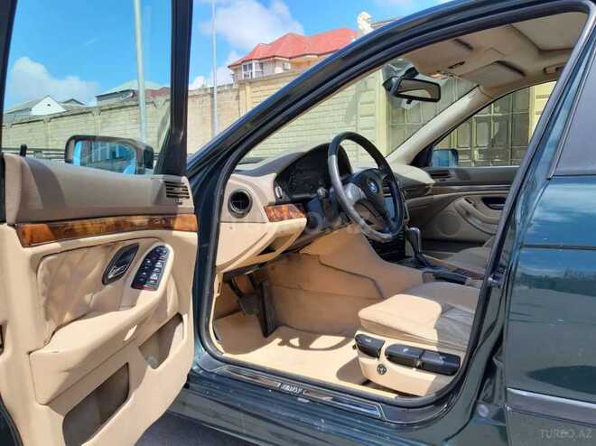 BMW 528 1998, 280,000 km - 2.8 l - Bakı