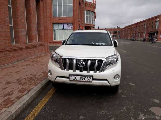 Toyota Land Cruiser 2014, 118,000 km - 0.3 l - Göygöl