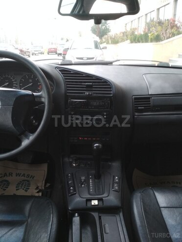BMW 320 1996, 140,000 km - 2.5 l - Bakı