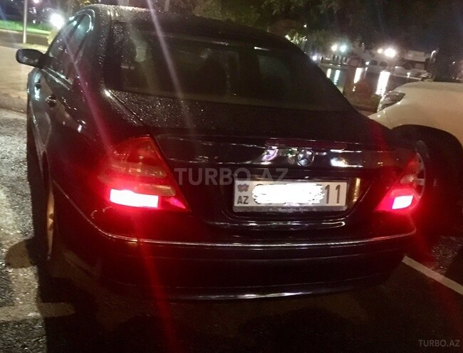 Mercedes C 240 2002, 262,300 km - 2.6 l - Bakı