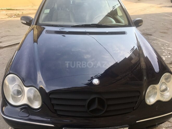Mercedes C 240 2002, 262,300 km - 2.6 l - Bakı