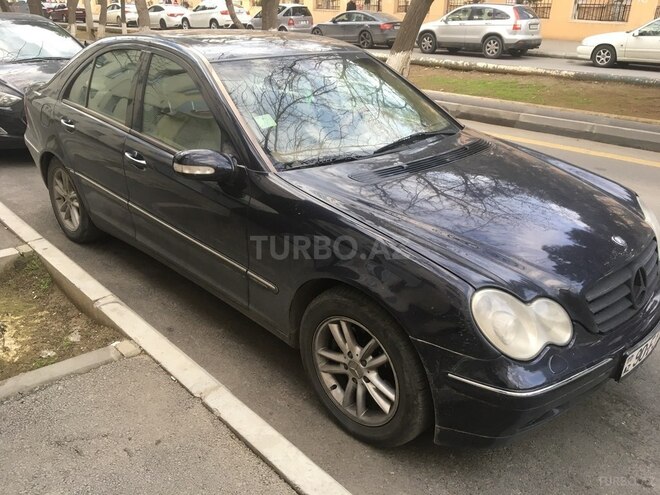 Mercedes C 240 2002, 262,300 km - 2.6 l - Bakı