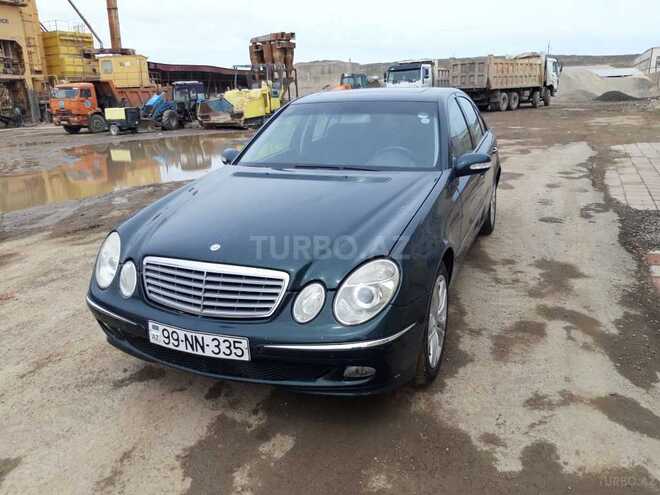 Mercedes E 240 2003, 299,000 km - 2.4 l - Bakı