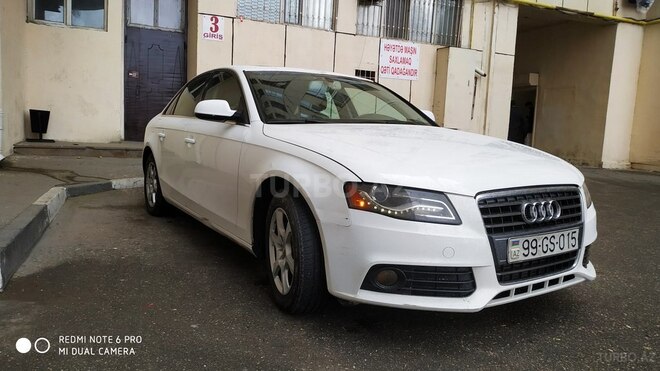 Audi A4 2011, 210,000 km - 2.0 л - Bakı
