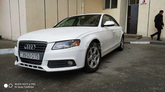 Audi A4 2011, 210,000 km - 2.0 л - Bakı
