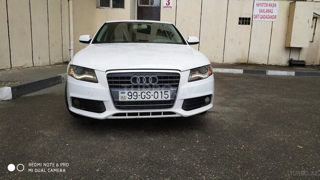 Audi A4 2011, 210,000 km - 2.0 л - Bakı