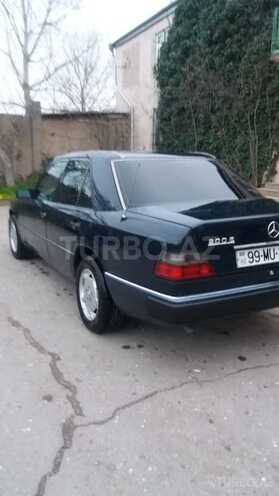 Mercedes E 200 1992, 293,654 km - 2.0 l - Sumqayıt