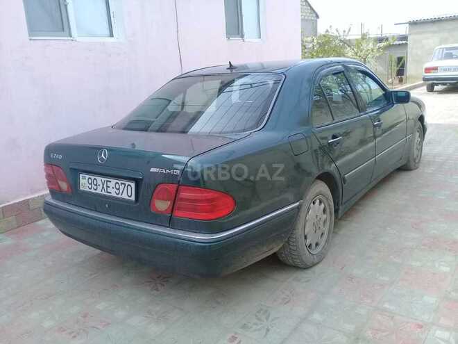 Mercedes E 240 1999, 202,000 km - 2.4 l - Bakı