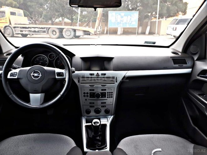 Opel Astra 2009, 116,600 km - 1.3 l - Bakı