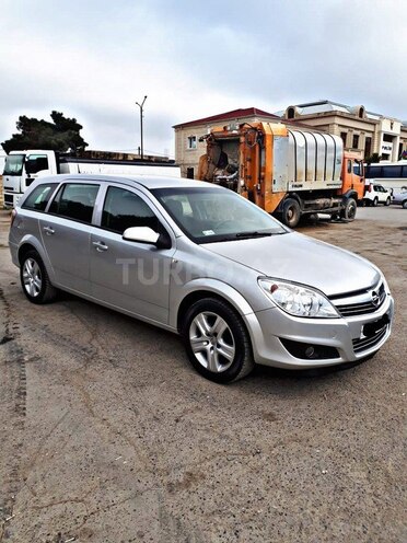 Opel Astra 2009, 116,600 km - 1.3 l - Bakı