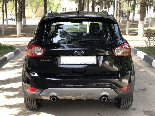 Ford Kuga 2013, 110,000 km - 2.5 l - Xırdalan