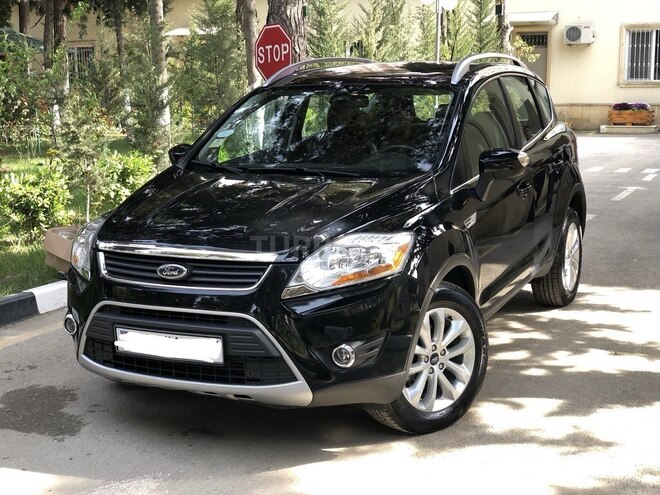 Ford Kuga 2013, 110,000 km - 2.5 l - Xırdalan