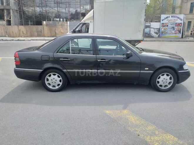 Mercedes C 220 1993, 370,000 km - 0.3 l - Bakı