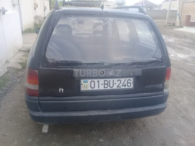 Opel Astra 1993, 420,000 km - 1.8 l - Hacıqabul
