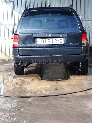 Opel Astra 1993, 420,000 km - 1.8 l - Hacıqabul