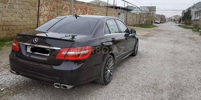 Mercedes E 350 2009, 174,000 km - 3.5 l - Sumqayıt