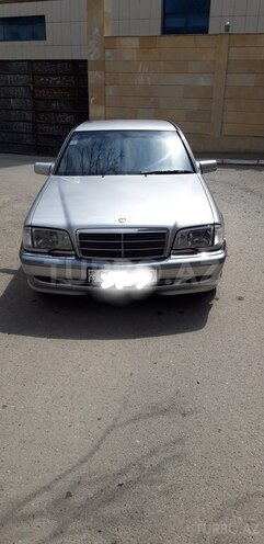 Mercedes C 240 1999, 236,000 km - 2.4 l - Bakı