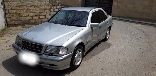 Mercedes C 240 1999, 236,000 km - 2.4 l - Bakı